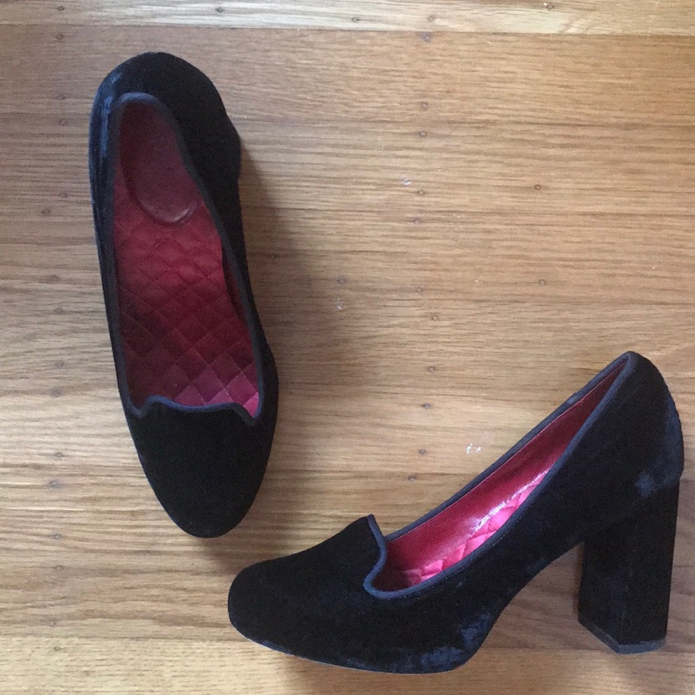 COLE HAAN ✨ Velvet Pumps High Heels